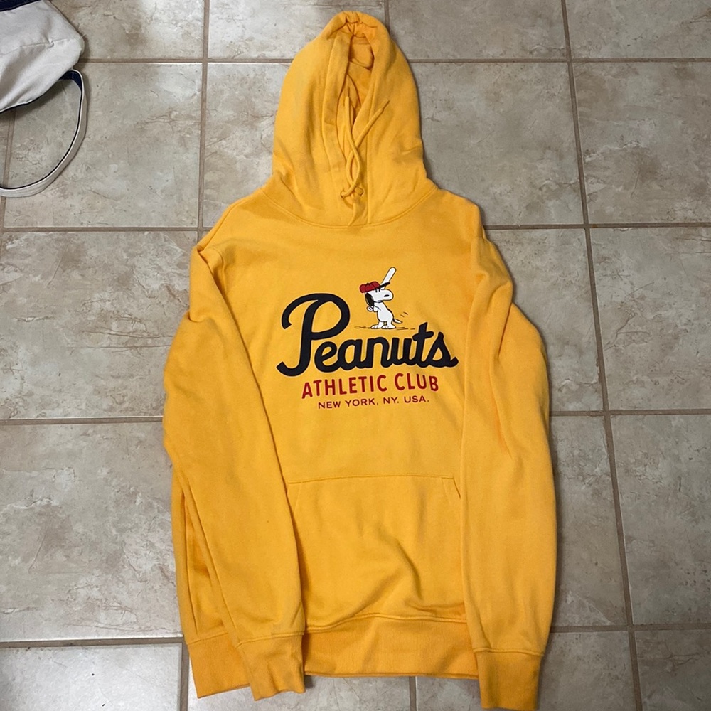 Yellow Peanuts hoodie